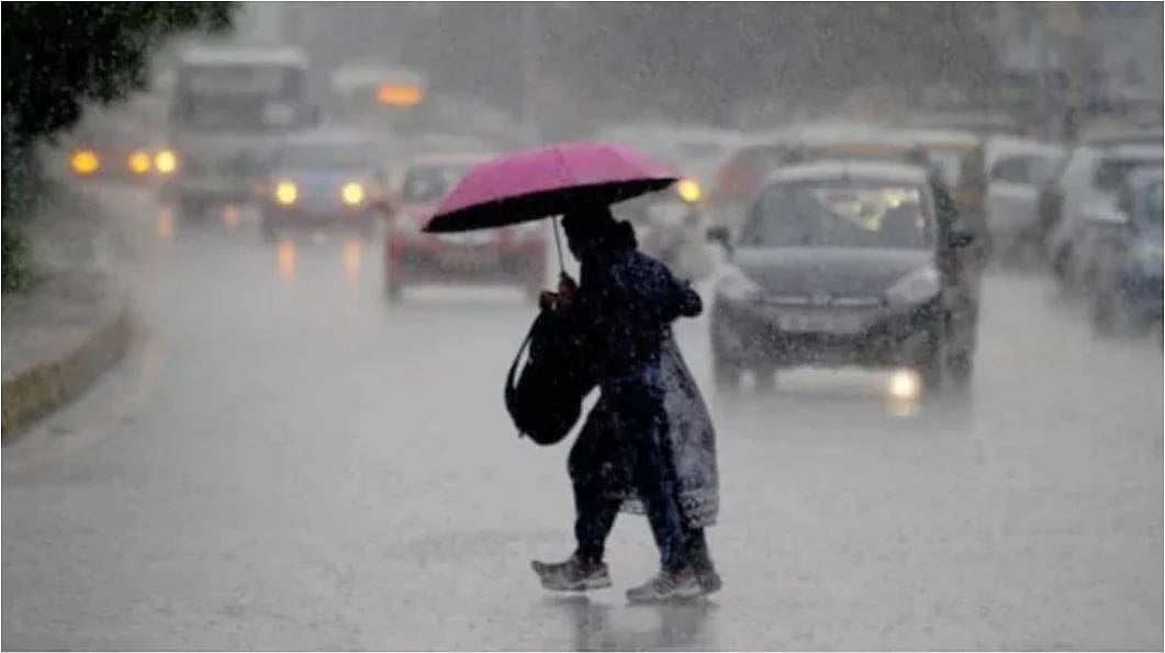 Heavy rainfall warning issued in several districts of Odisha 