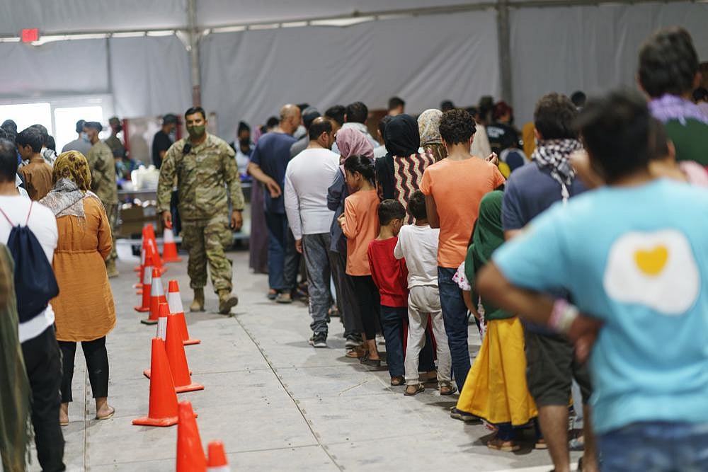 Authorities Estimating Afghan Evacuees In US