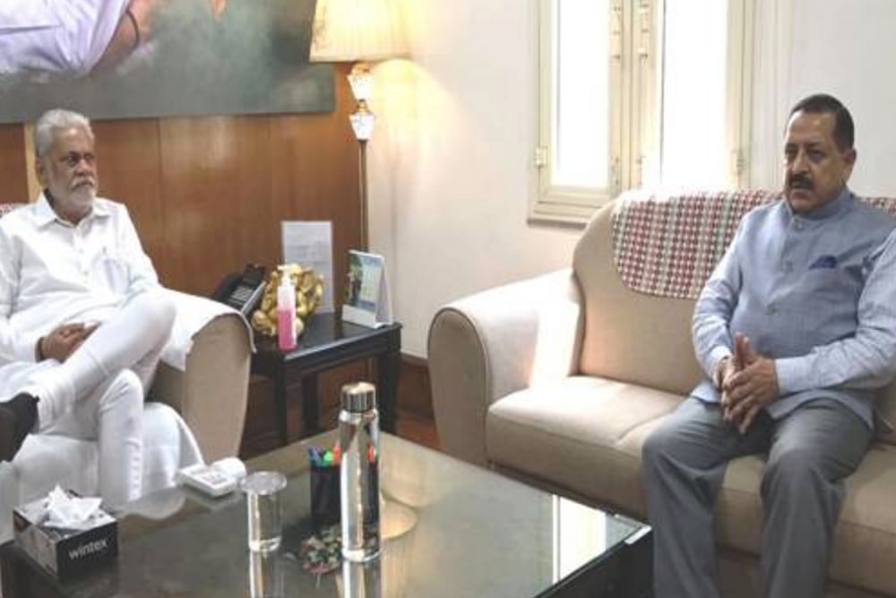 Call For Integrated Aroma Dairy Entrepreneurship For J&K Farmers