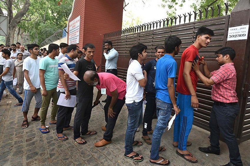 Puducherry Government Eases Registration In Employment Exchange For UDC Exam (Representative Image)