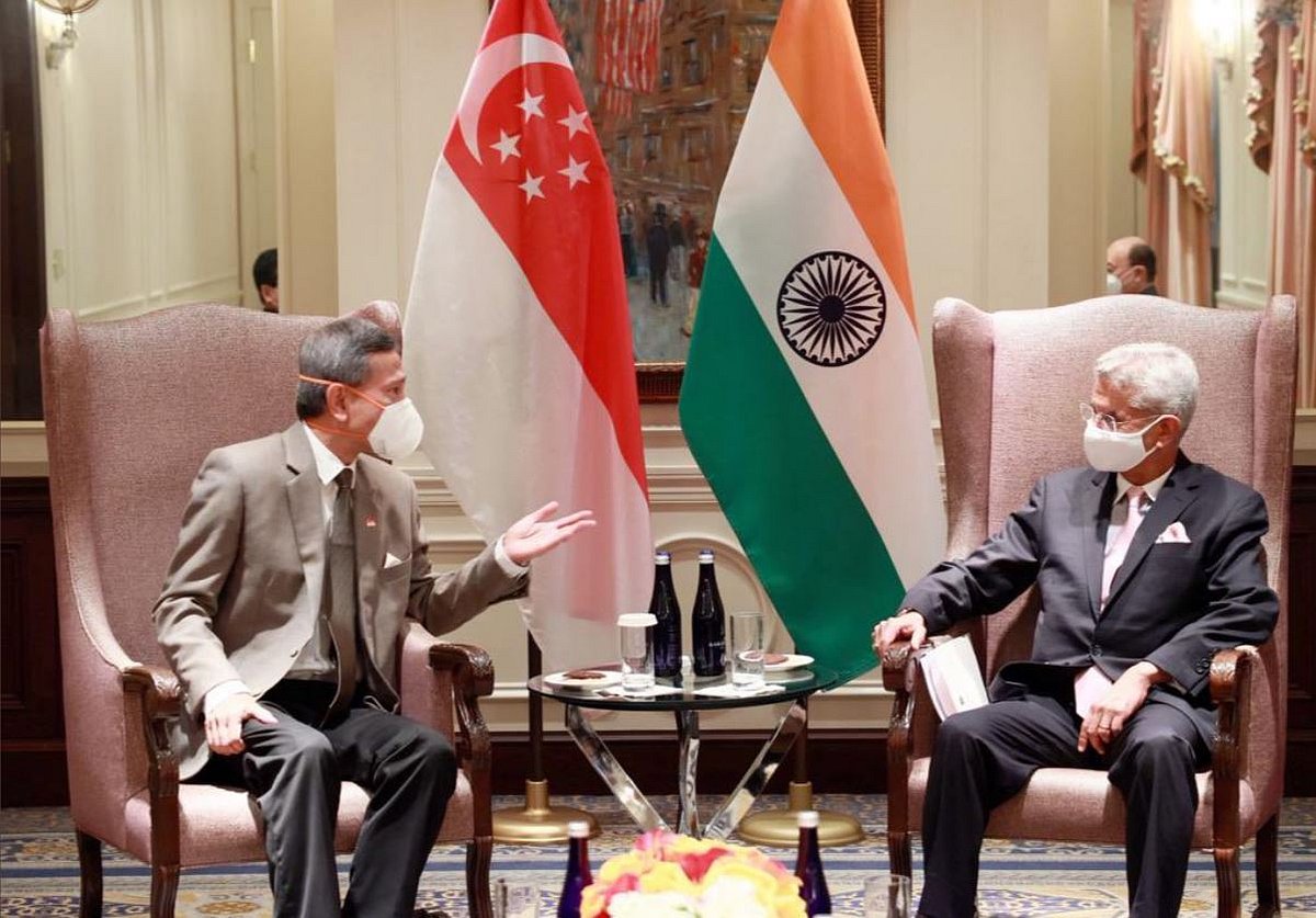EAM S Jaishankar Meets Singaporean Counterpart, Discusses Indo-Pacific, Covid-19