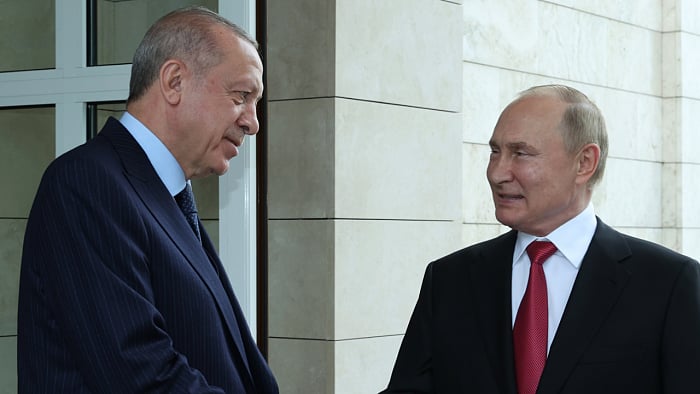 Turkish President Erdogan Meets Russian Putin To Discuss War-Torn Syria
