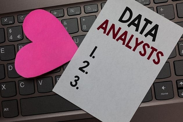 Finding Love In The Midst Of Algorithms, AI And Peach-Flavoured Strawberries - null