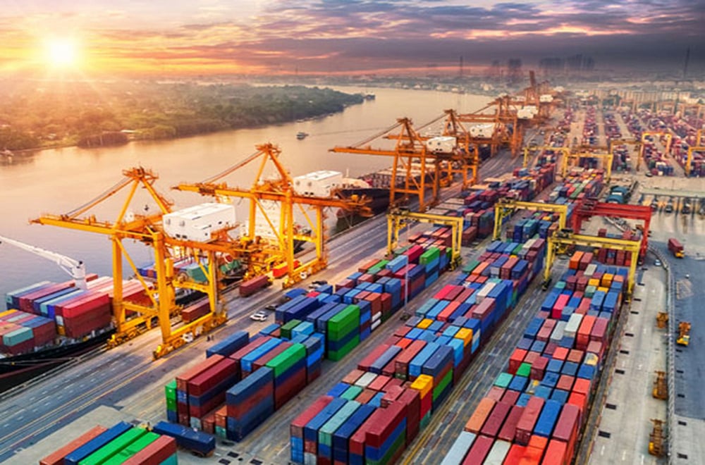 Exports Spike 33% to $7.63 Billion During January 1-7 Period