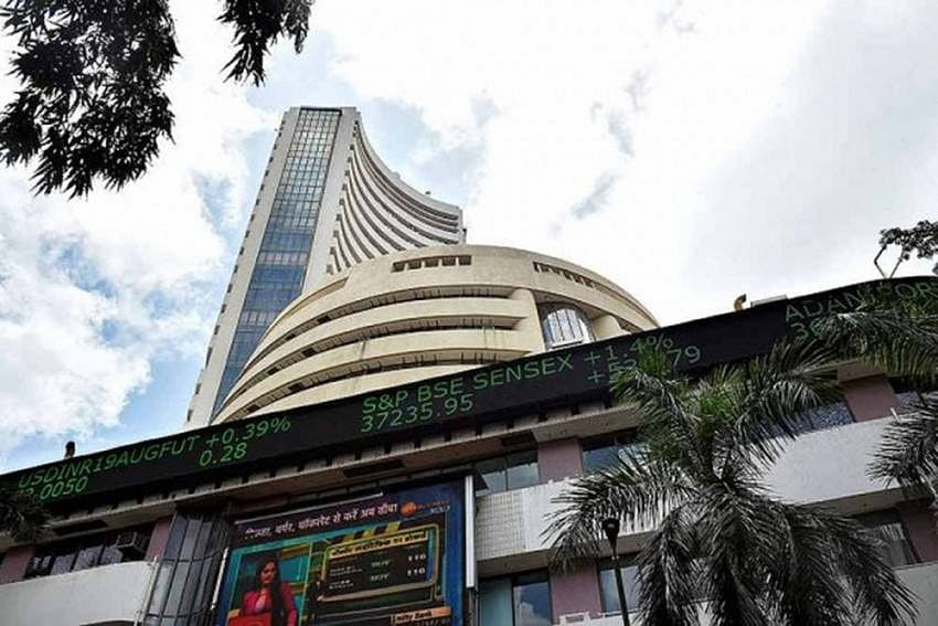 Sensex, Nifty Off Day’s Lows; Infosys, TCS, Wipro Gain A Day Ahead Of Earnings