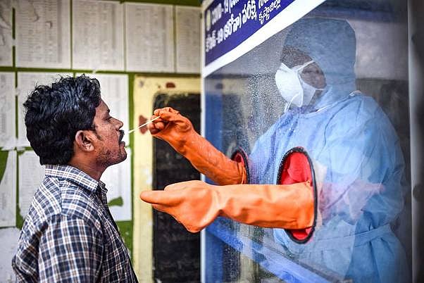 Newsflash| Covid-19: Delhi Records 10,665 Cases; Positivity Rate Rises to 11.88 Percent