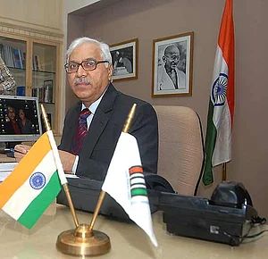 ‘Are All Hands, Lotuses, Cycles Created Using Govt Funds?’