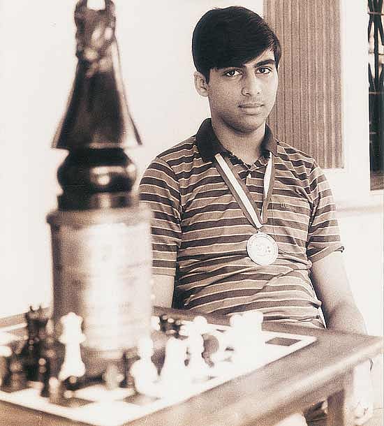 ‘Nights Full Of Chess’