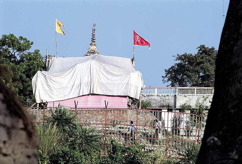 Mecca In A Mandir