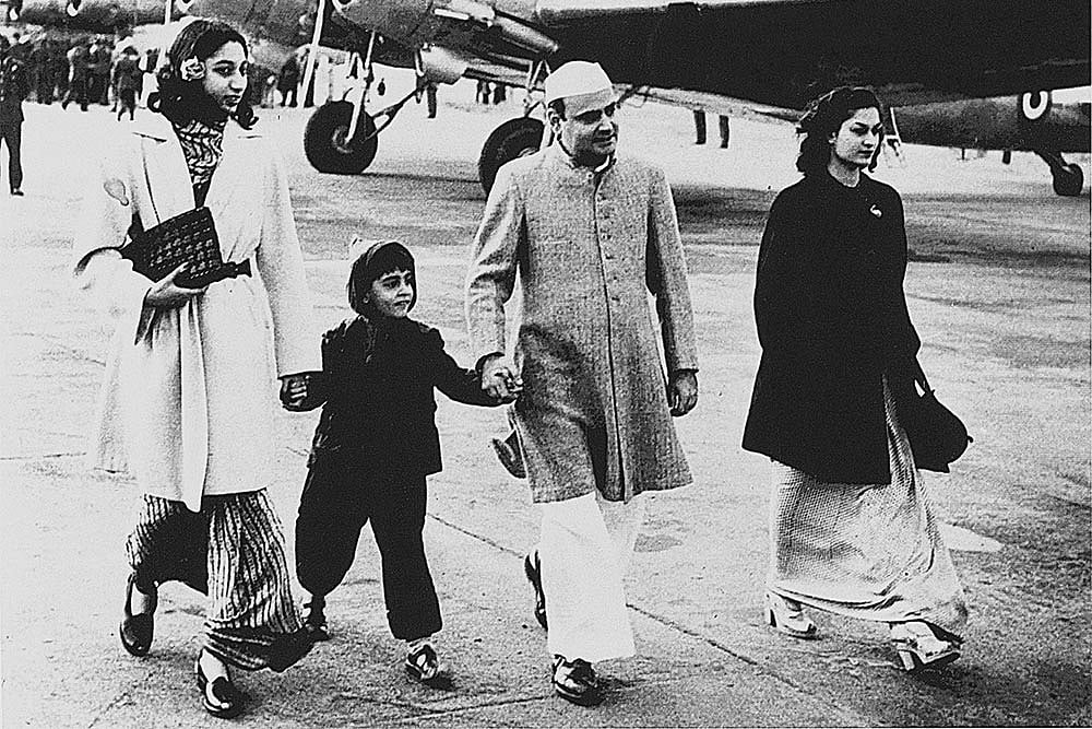 The Gandhi In The Opposition