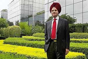 Onkar Singh Kanwar, Apollo Tyres