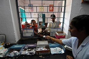 Modicare Doesn't Address Glaring Concerns Of Past Healthcare Plans