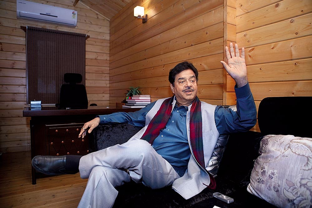 Laloo Prasad Yadav Is An Earthy Politician, A Man Of Principles: Shatrughan Sinha