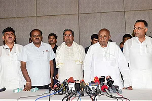 Can Congress-JD(S) Clinch A Win In Karnataka?