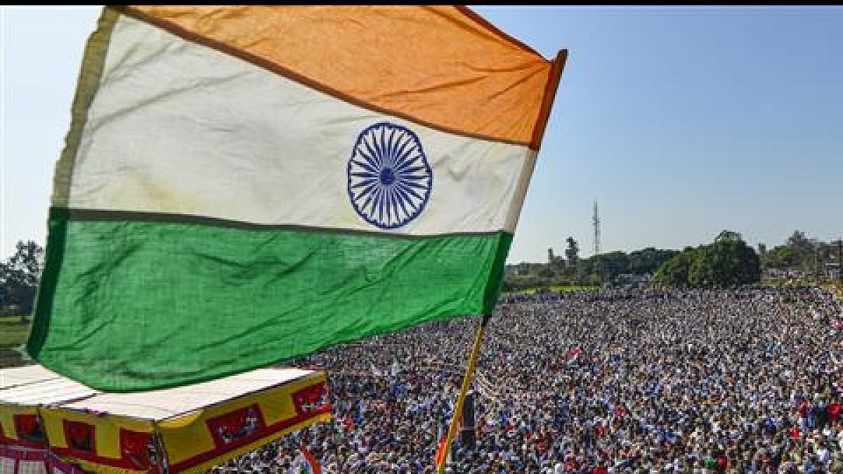 Congress, Its Leaders Change Social Media Display Pics To Nehru Holding Tricolour