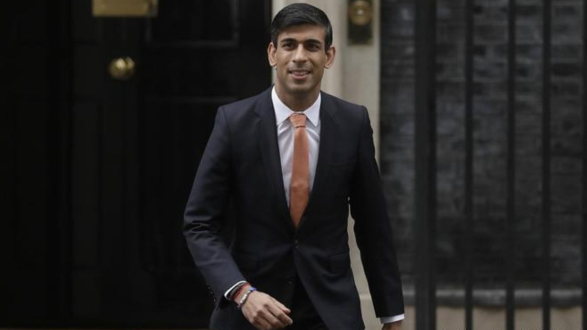 Race For UK PM Widens With 9 Candidates In Fray, Sunak Maintains Lead