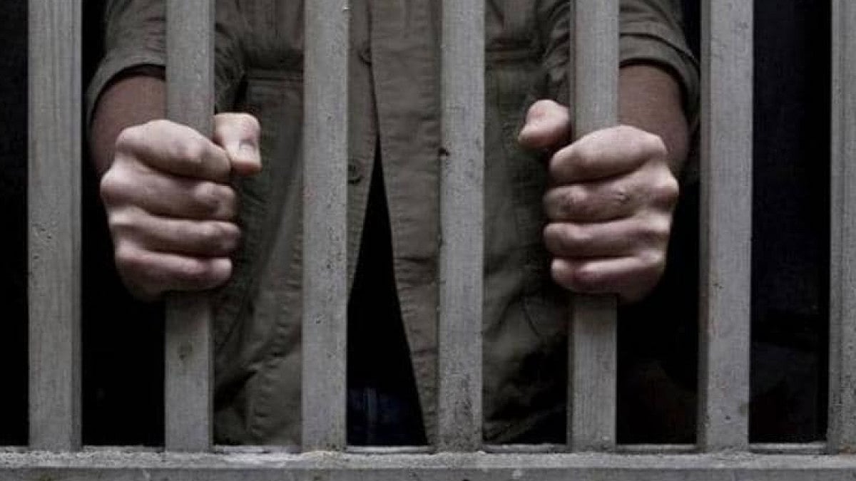 NCRB data suggested that 4.83 lakh Indians were in Jail till 2020 end-End