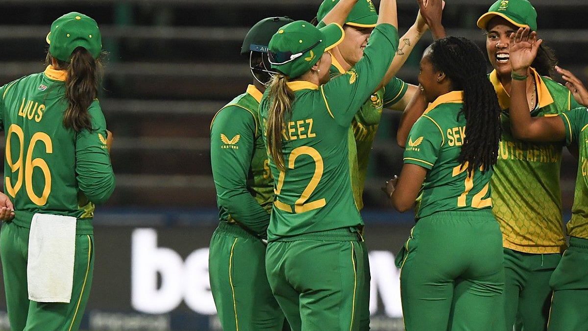 Chloe Tryon will be Sune Luus' deputy at ICC Women's World Cup 2022.