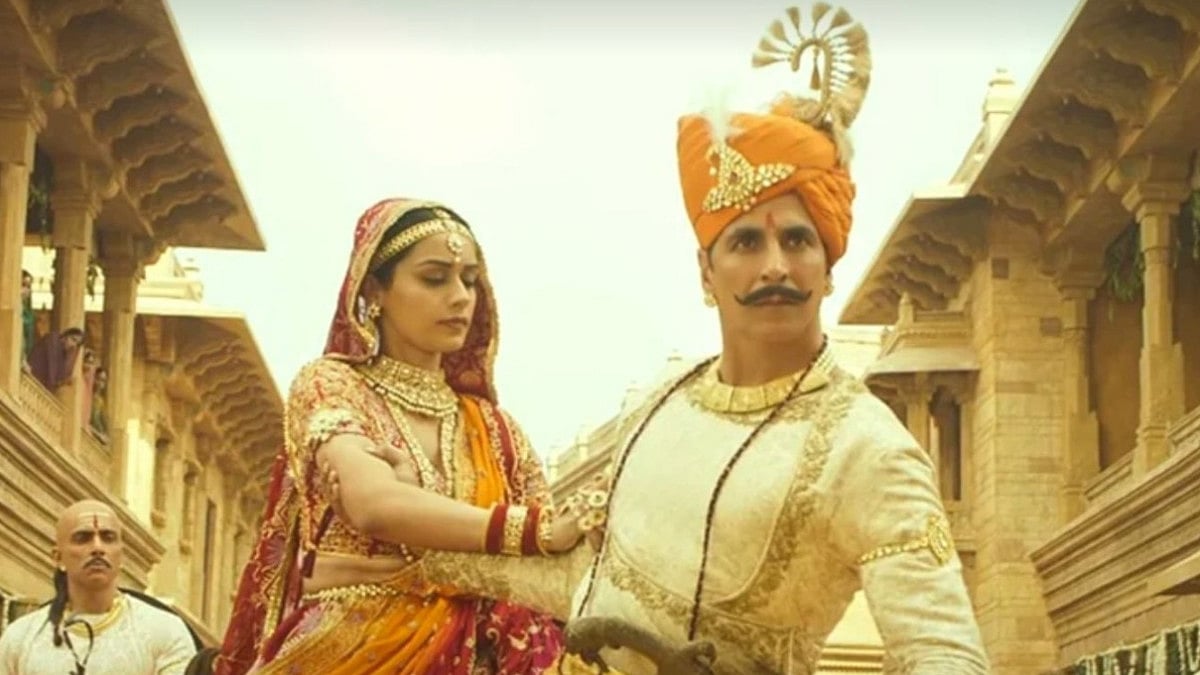 Akshay Kumar and Manushi Chhillar