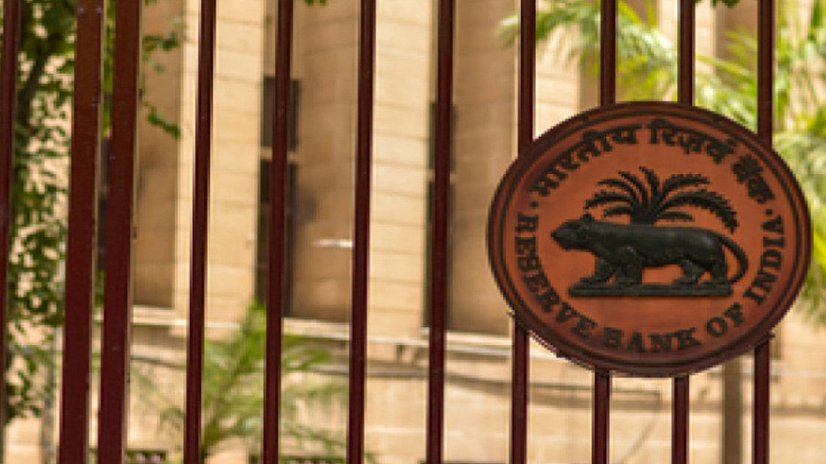 Rupee Slips 10 Paise To Close At 74.94 Against US Dollar Post RBI Policy