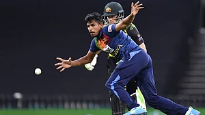 Maheesh Theekshana of Sri Lanka in action against Australia in Sydney.