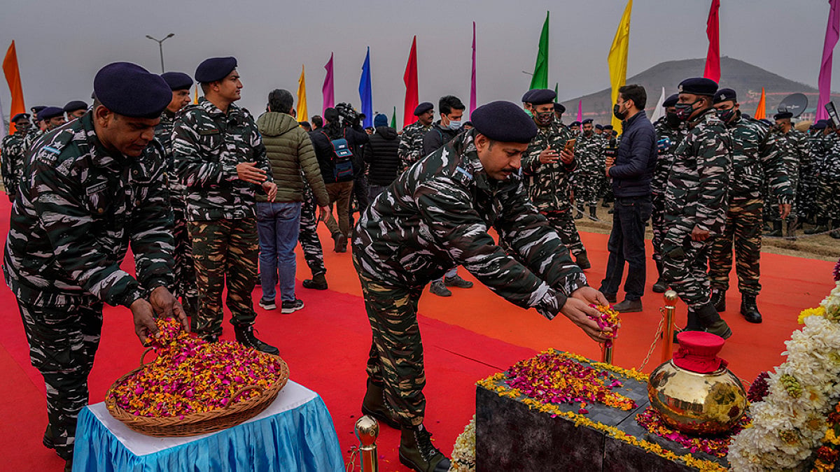 'Hybrid' Terrorist Arrested In J&K's Pulwama