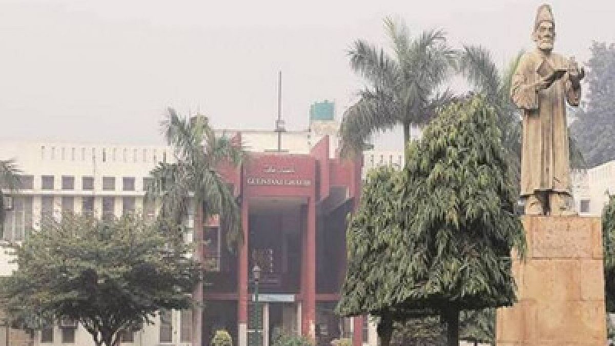 Physical Classes For Final-Year UG Students Resume In Jamia Millia Islamia