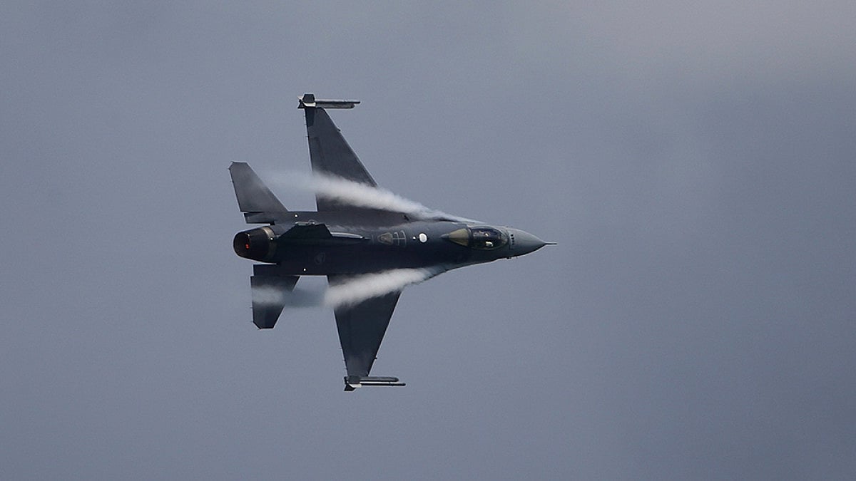 Spectacular Sights At Singapore Airshow