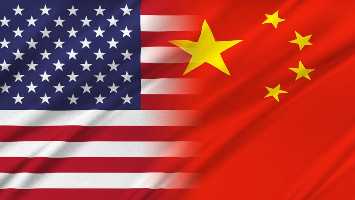 The US should not regard China as a strategic rival and stoke confrontation because of its economic progress and development, a senior Chinese official said on Friday.