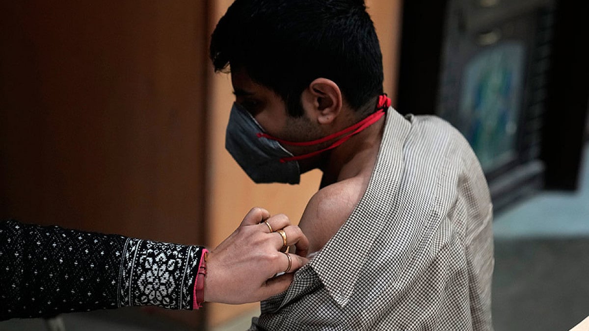 Shift Covid Vaccination Centres From Delhi Govt Schools: Parents Association Writes To L-G