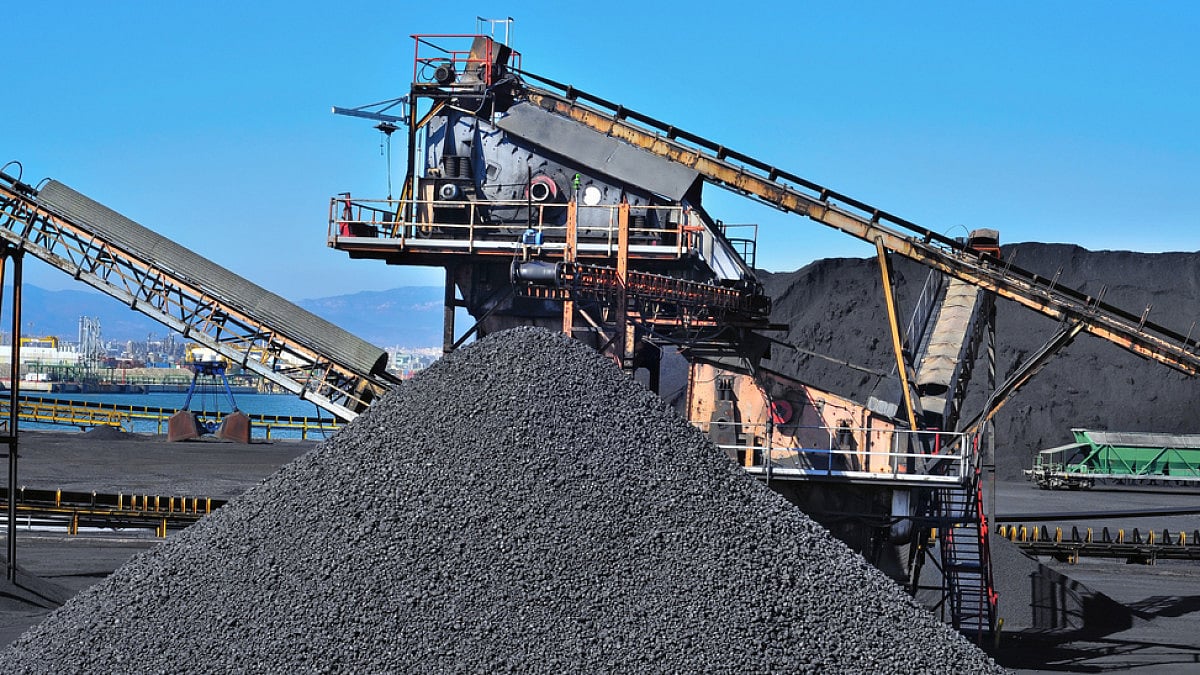Coal Supply To Power Plants Rises 25% In FY22