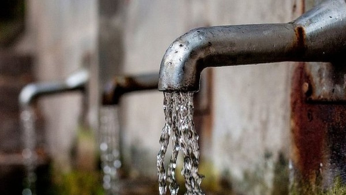 Jal Jeevan Mission to provide tap water in 100 districts