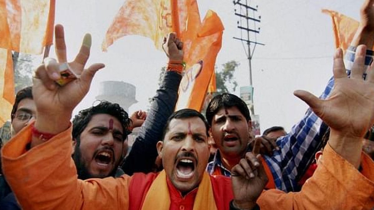 Bajrang Dal activists protest
