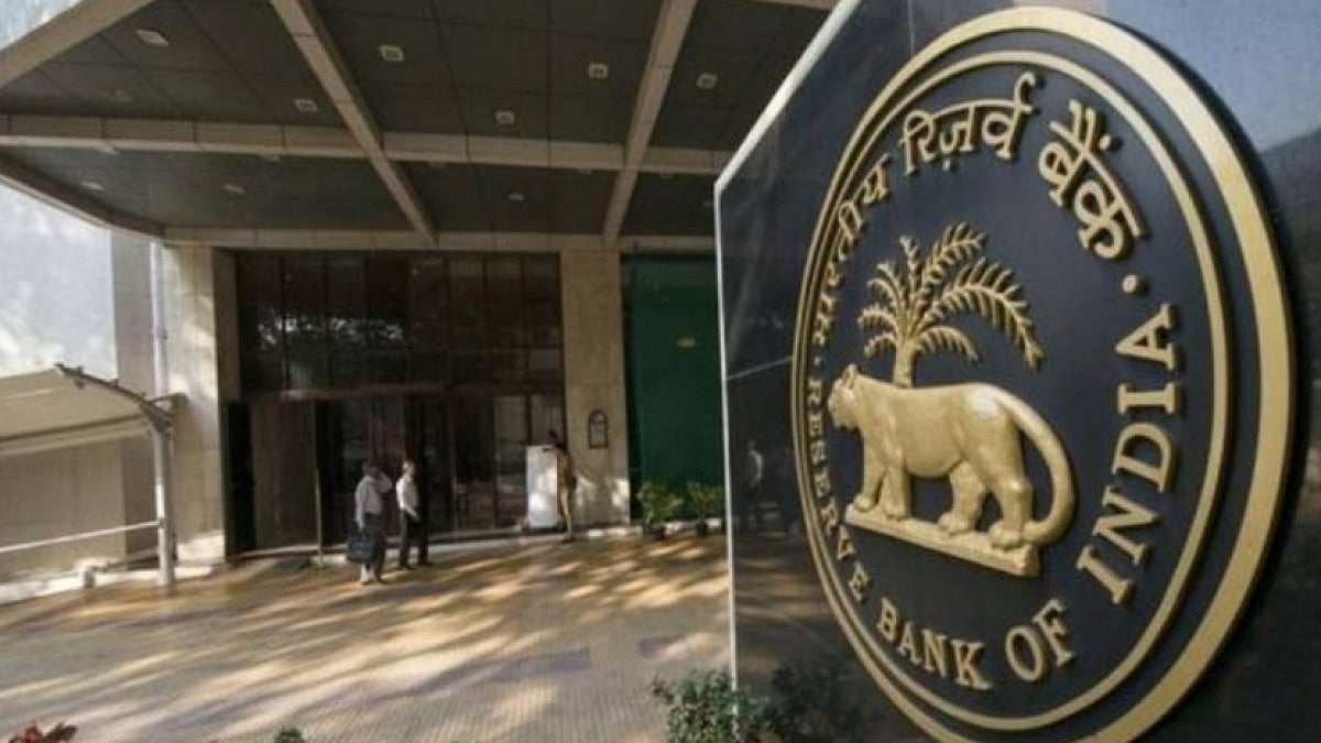 Data Localisation Not The Best Solution; Compliance To Laws Top Priority: Visa CEO