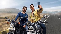 Bollywood's New Techniques To Promote Films And Engage The Audience Selfie Announcement