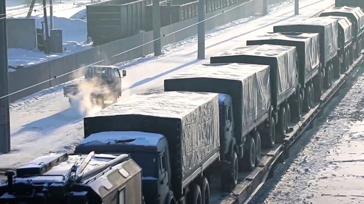Russian Military Vehicles Cross Into Ukraine
