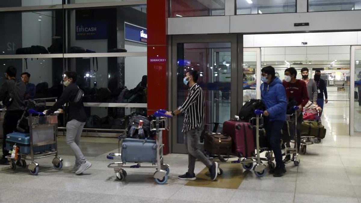 Indians arrive at New Delhi's IGI Airport from Ukraine.(File)