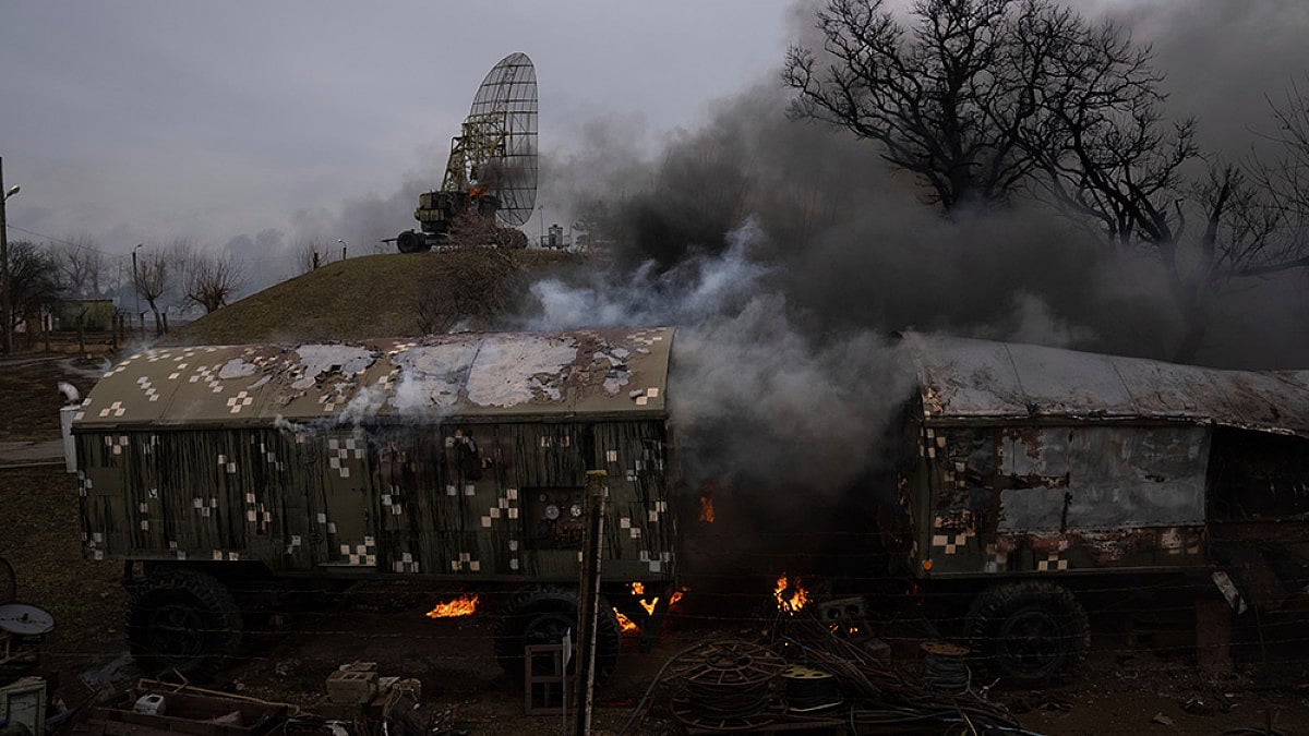 Russia Strikes Ukraine, Indians stuck in Ukraine, Airspace closed