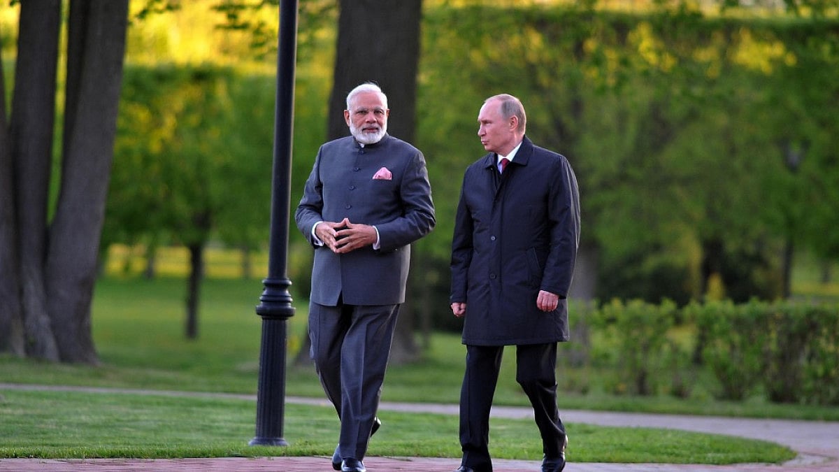 The Prime Minister, Shri Narendra Modi with the President of Russian Federation, Mr. Vladimir Putin 
