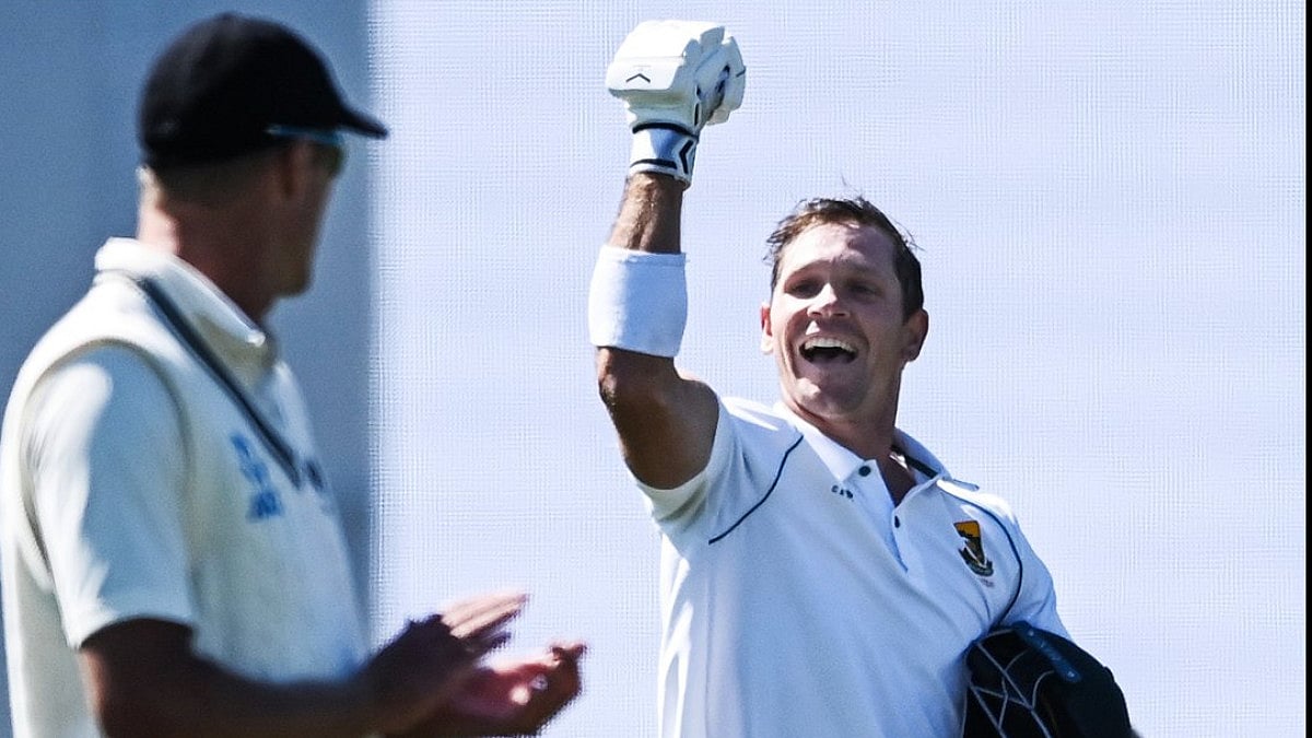 South Africa's Sarel Erwee celebrates his maiden ton against New Zealand on Day 1 of second Test.