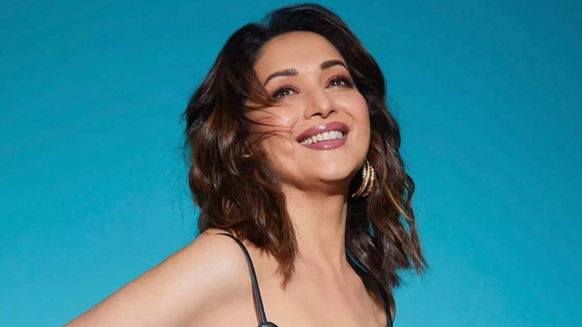 Instagram : Madhuri Dixit