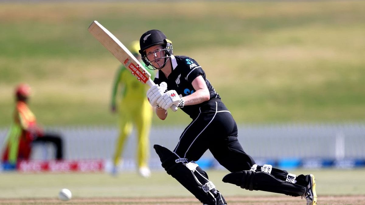Lauren Down suffered injury in 5th ODI against India. She will now fly home to seek medical advice.