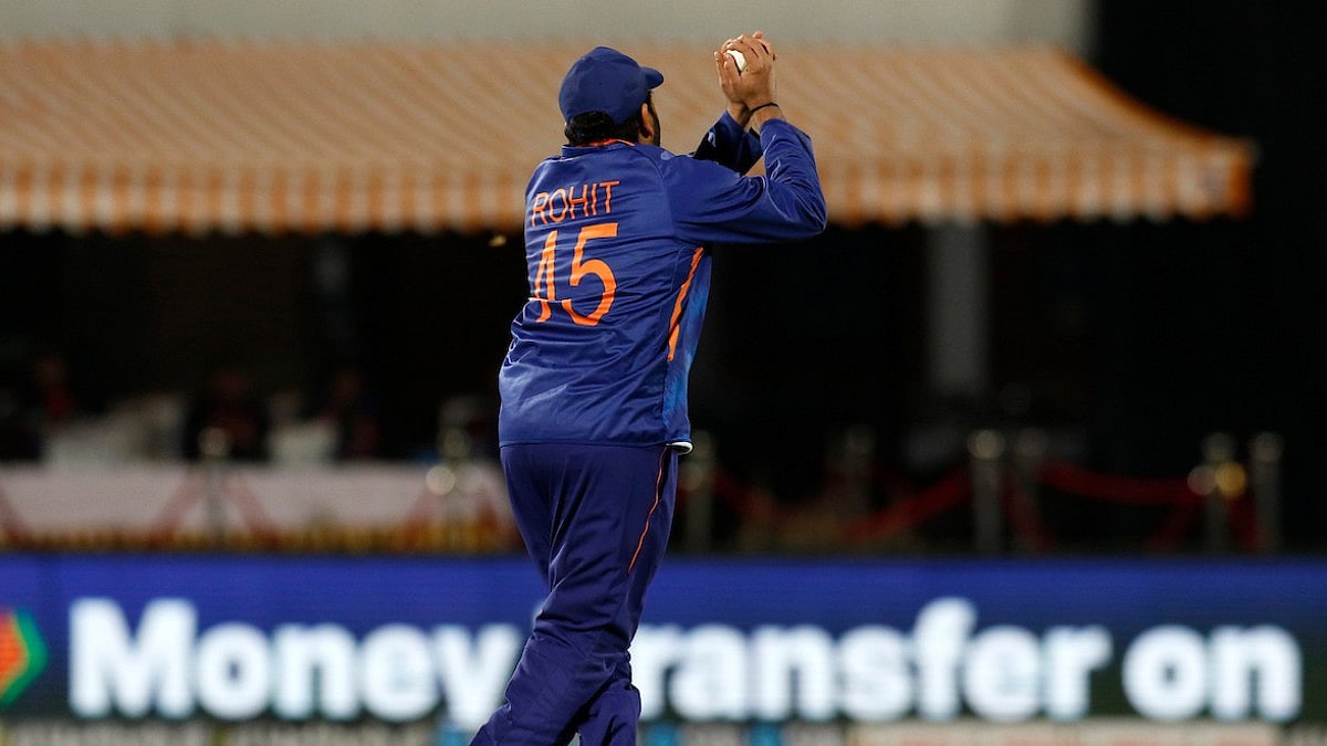Rohit Sharma completes the catch of Sri Lanka's Dinesh Chandimal in second T20 on Saturday. 