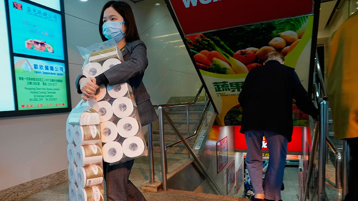 Covid-19 Surge Sets Panic In Hong Kong
