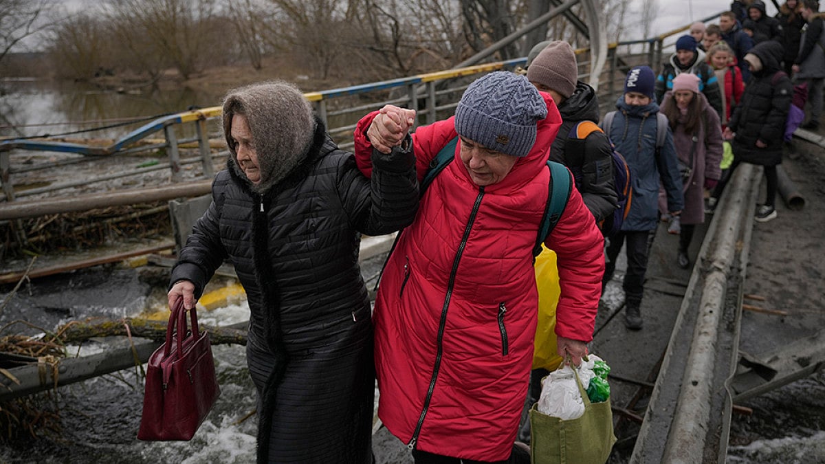 Ukraine Says Russia Steps Up Shelling Of Residential Areas