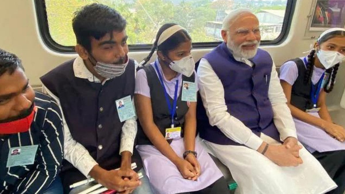PM Modi taking a ride in Pune Metro.