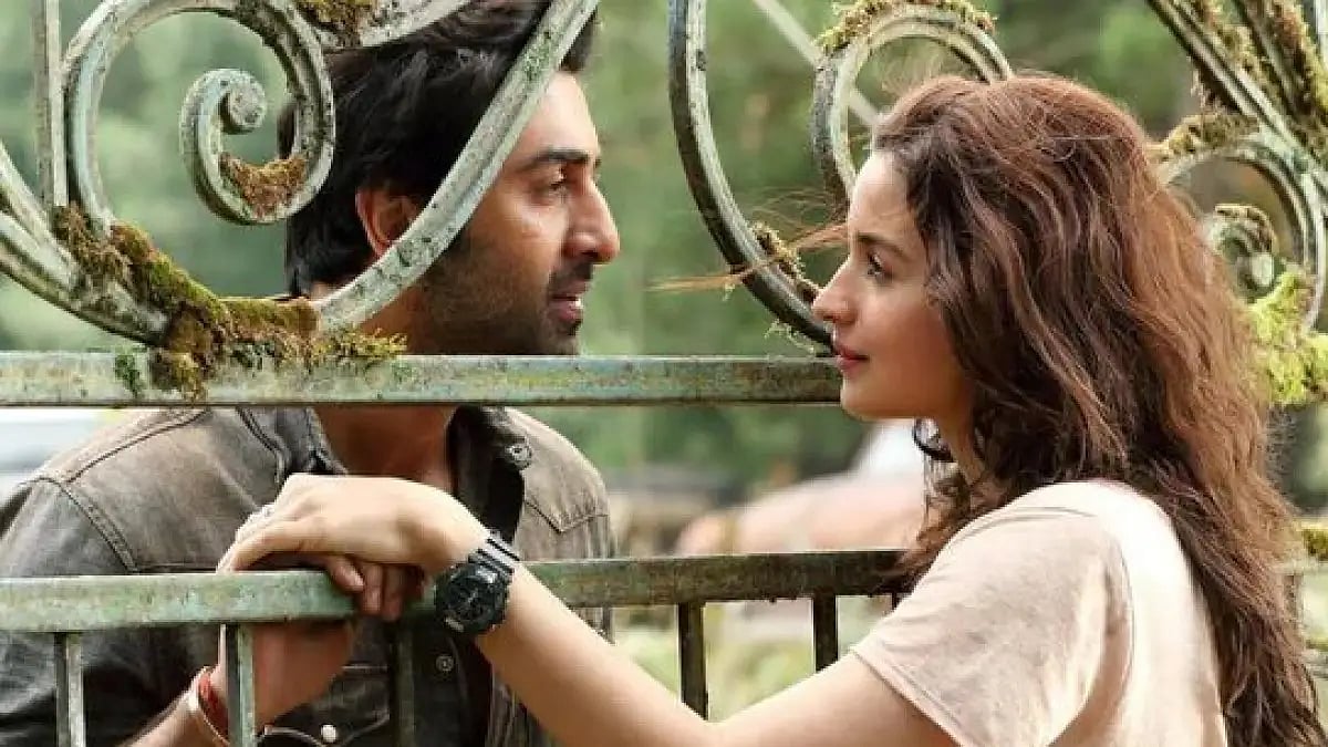 Instagram : Alia Bhatt And Ranbir Kapoor In A Still From ‘Brahmāstra: Part One – Shiva’
