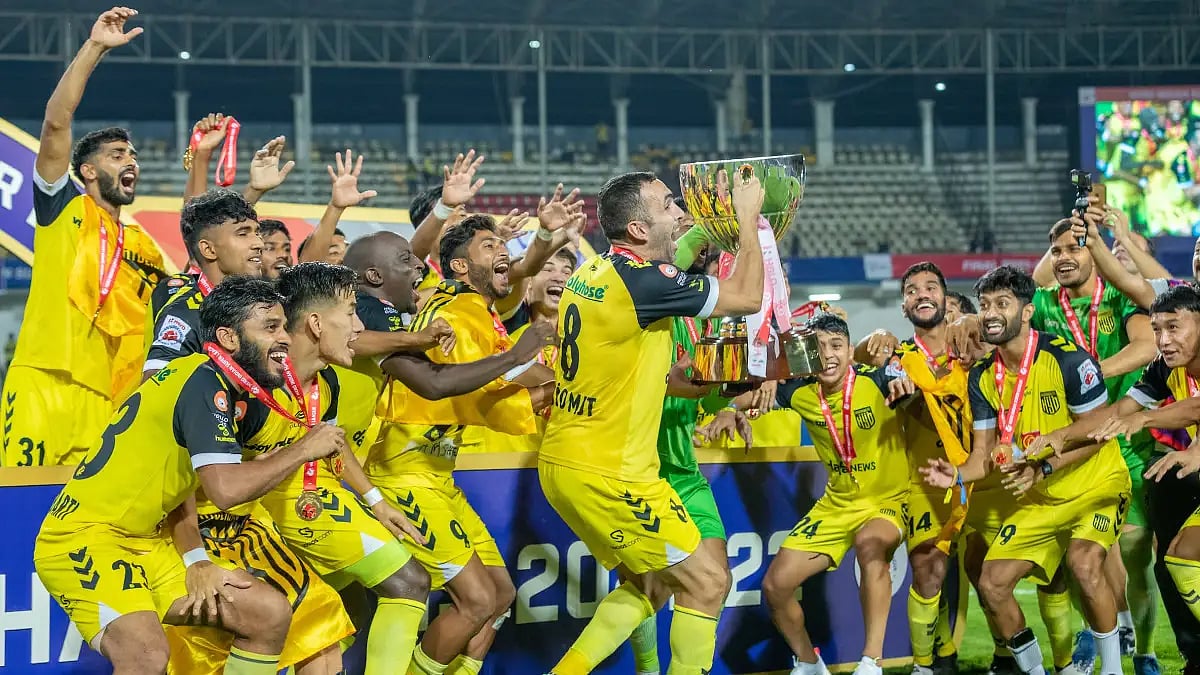 Hyderabad FC celebrate after winning their maiden ISL trophy on Sunday.
