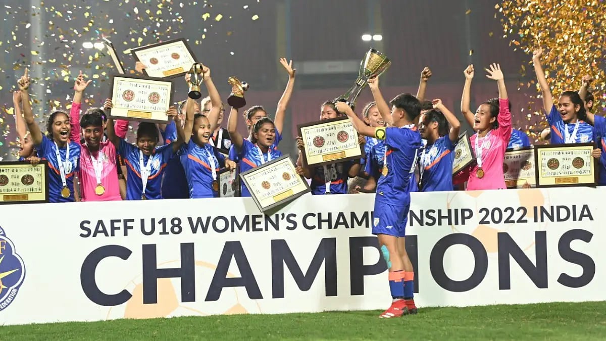 India players celebrate after winning the SAFF U-18 Women's Championship 2022.   