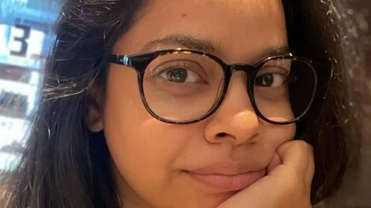 Sumona Chakravarti